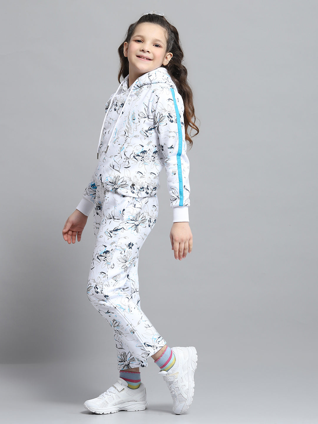 Girls Off White Printed Hooded Full Sleeve Tracksuit