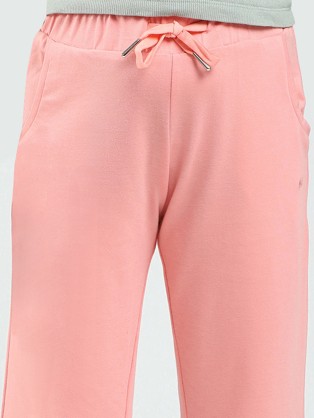 Girls Peach Solid Regular Fit Capri