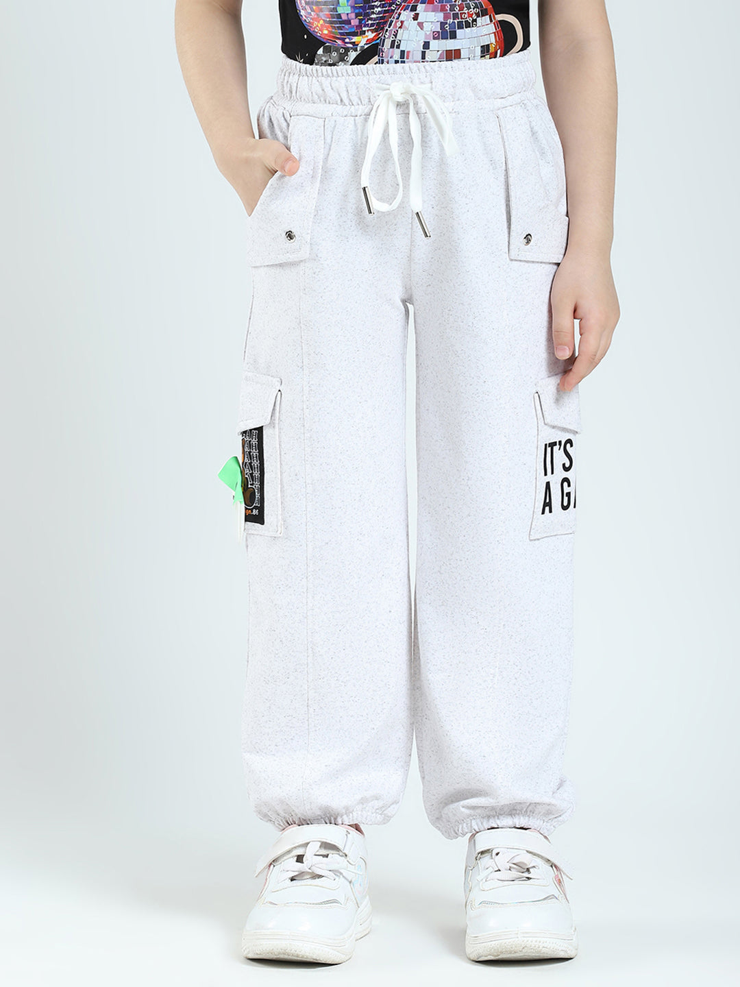 Girls White Solid Regular Fit Lower