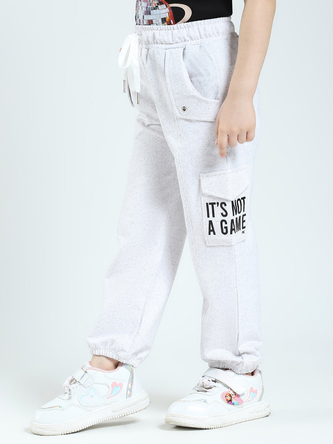 Girls White Solid Regular Fit Lower