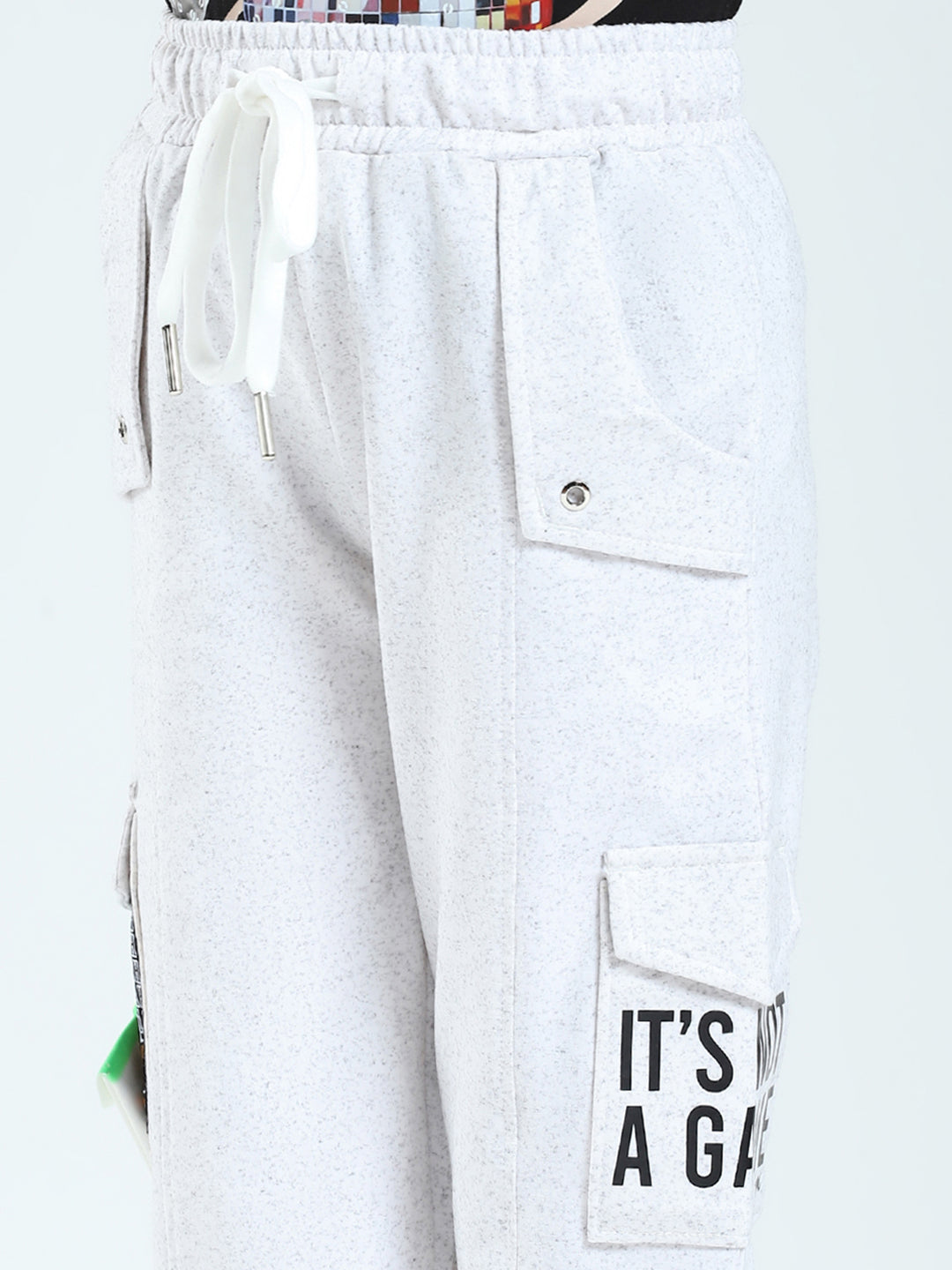 Girls White Solid Regular Fit Lower