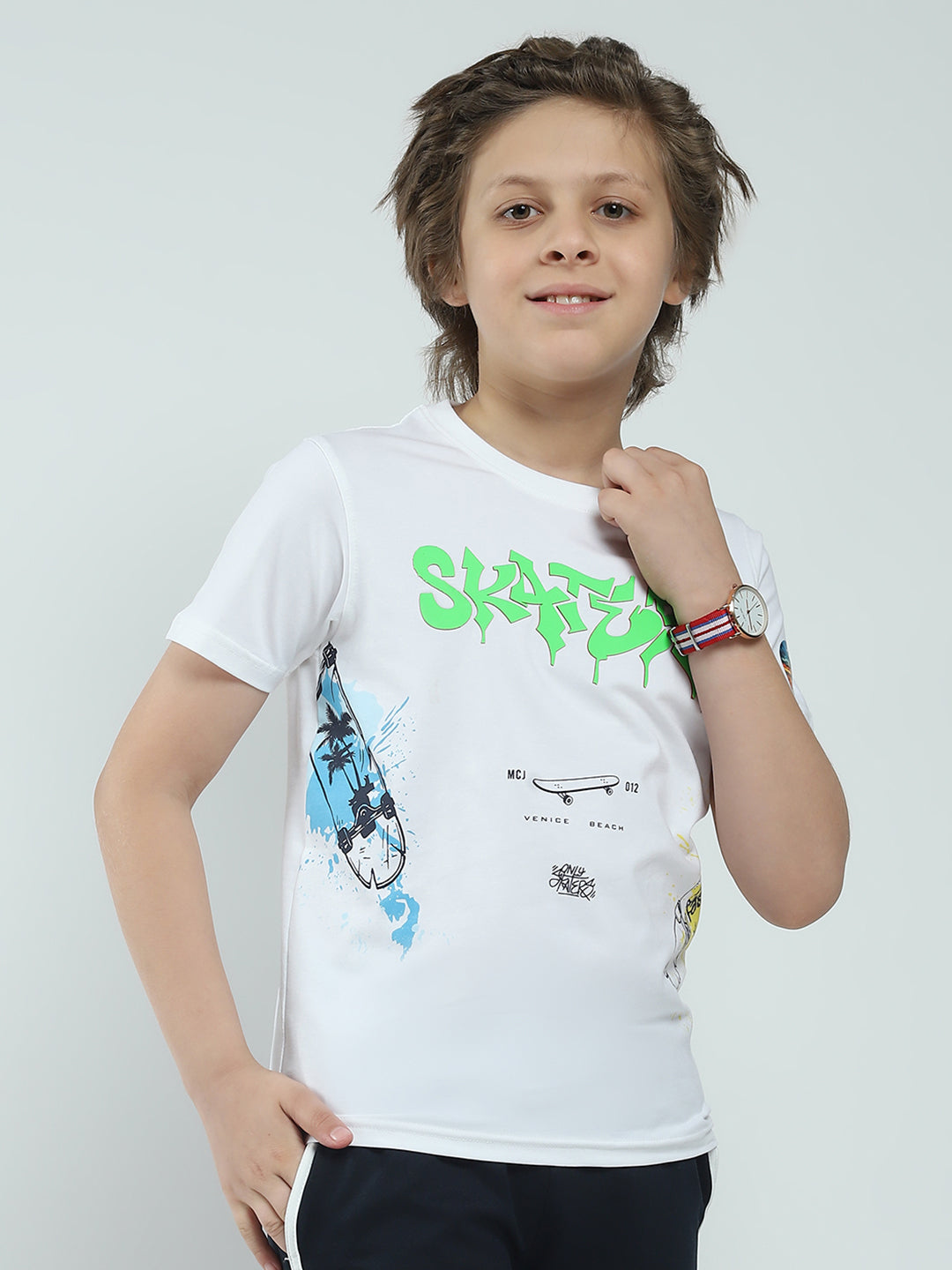Boys White Printed Round Neck Half Sleeve T-Shirt