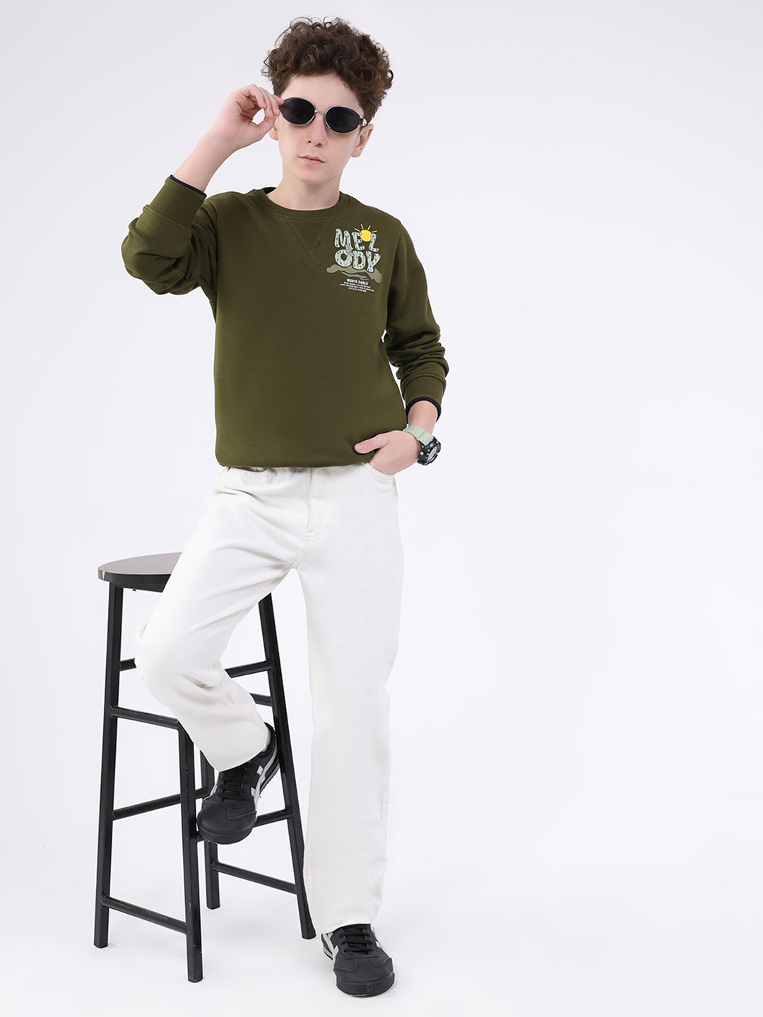 Boys Olive Printed Round Neck Full Sleeve Sweatshirt