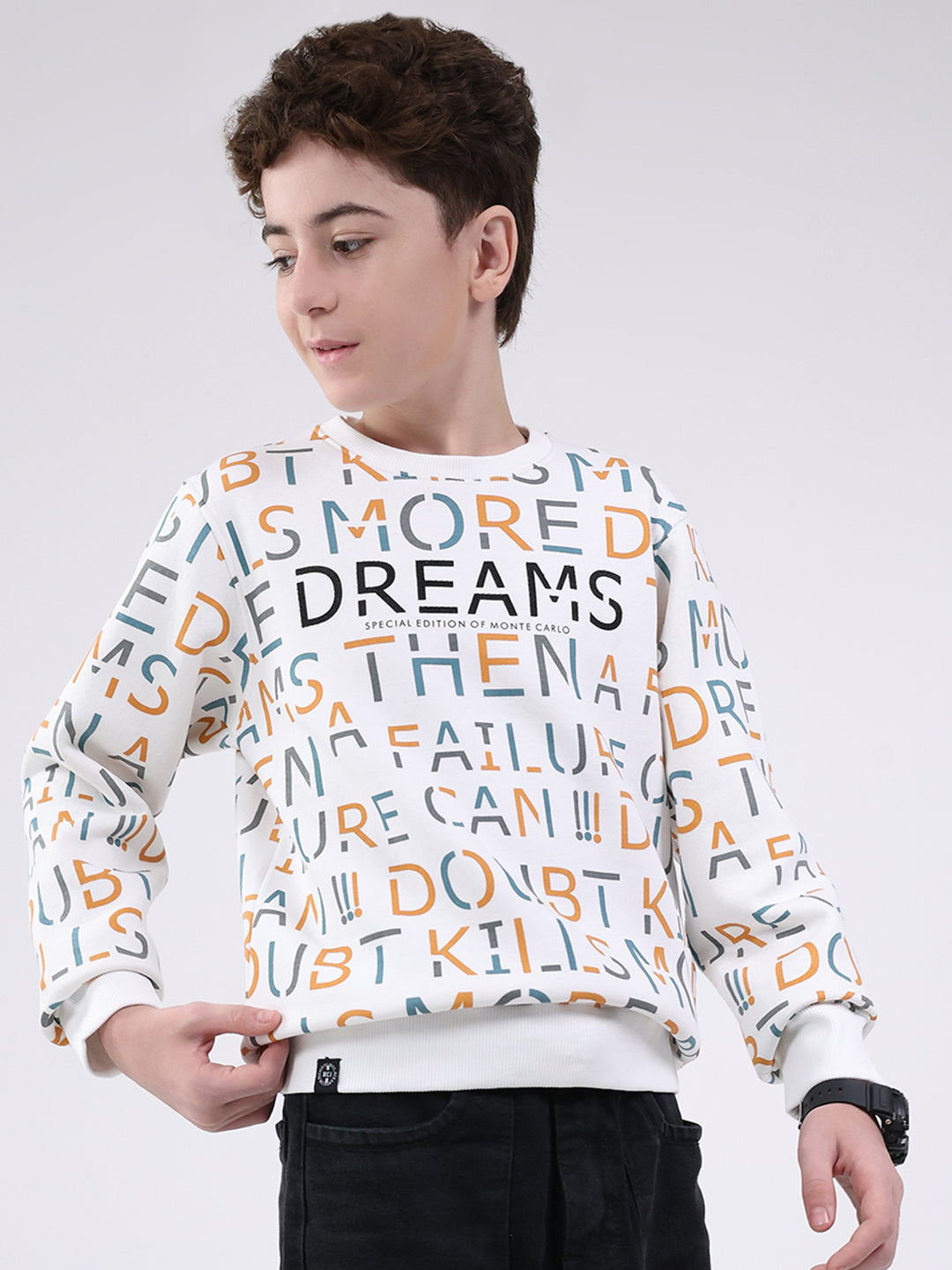 Boys Off White Printed Round Neck Full Sleeve Sweatshirt