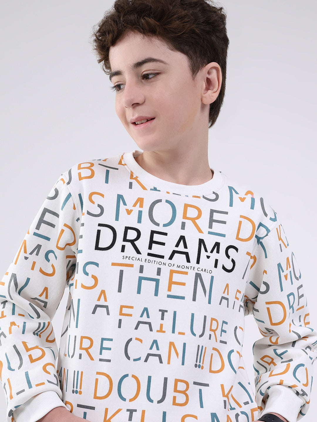 Boys Off White Printed Round Neck Full Sleeve Sweatshirt