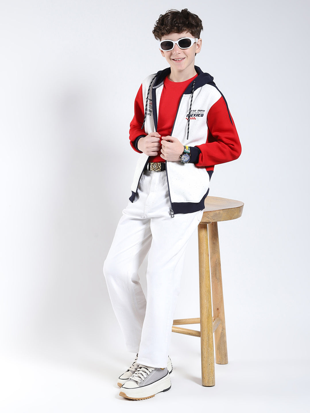 Boys Red Printed Hooded Full Sleeve Sweatshirt