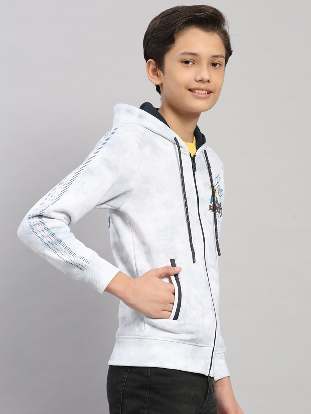 Boys Blue Printed Hooded Full Sleeve Sweatshirt
