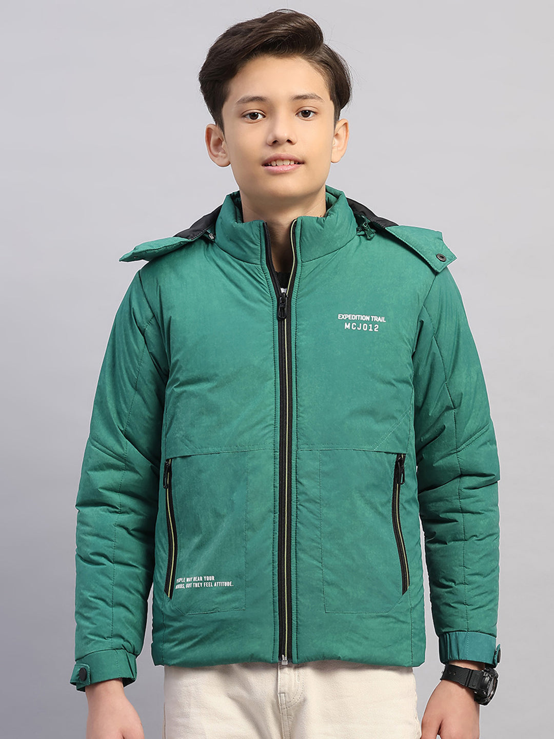 Boys Green Solid Hooded Full Sleeve Jacket