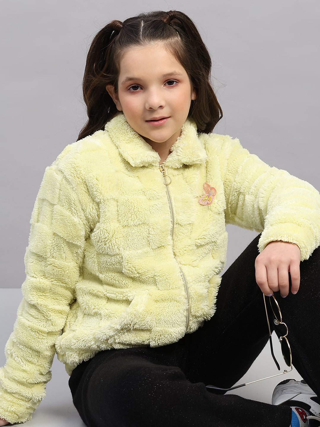 Girls Lime Green Self Design Collar Full Sleeve Sweatshirt