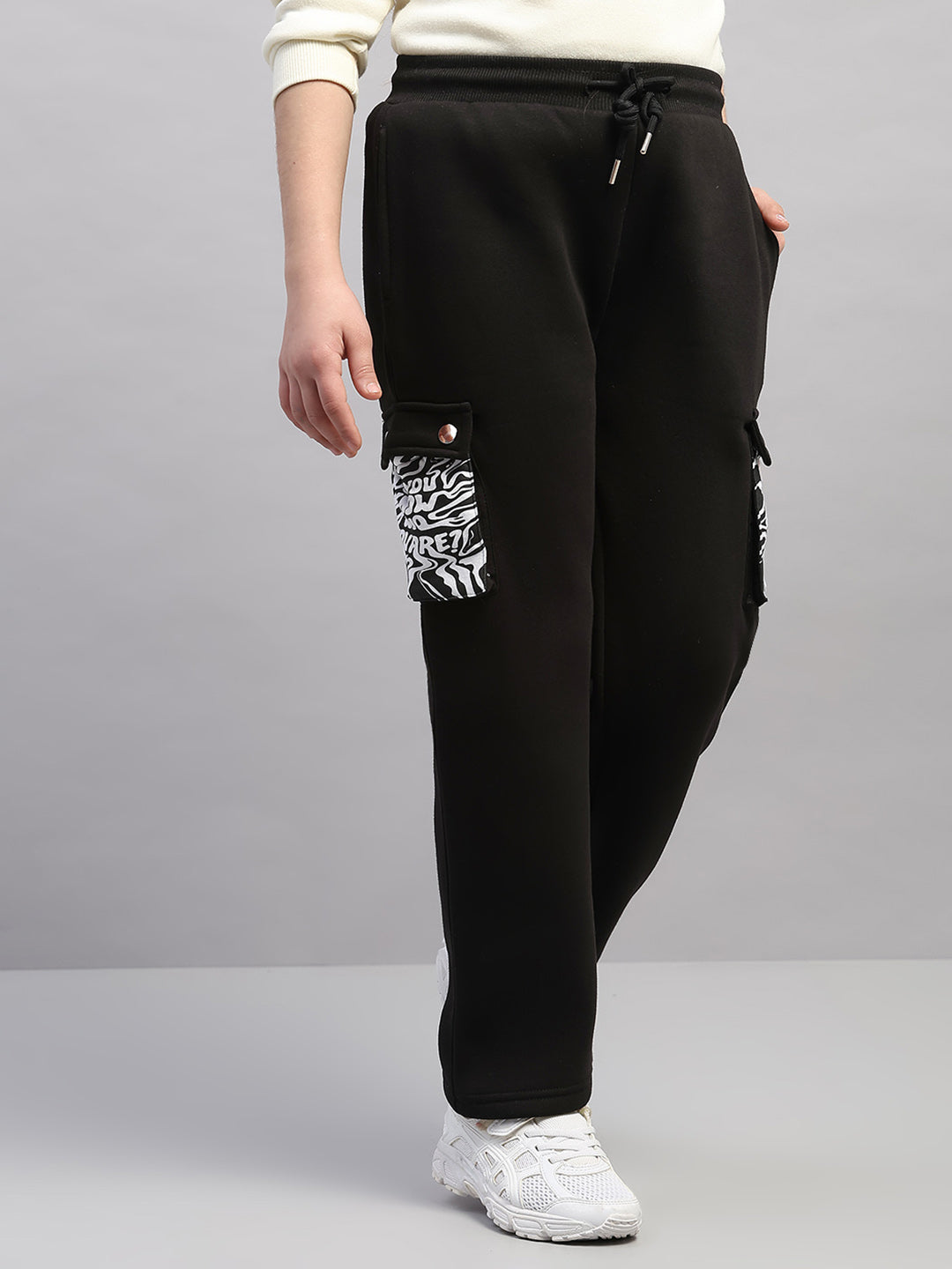 Girls Black Printed Regular Fit Lower