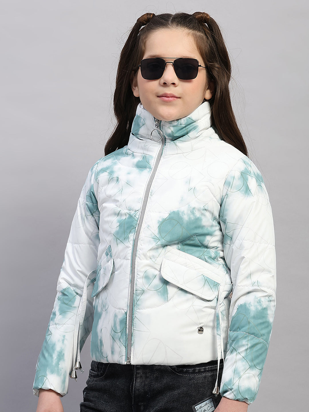 Girls Green Printed Collar Full Sleeve Jacket