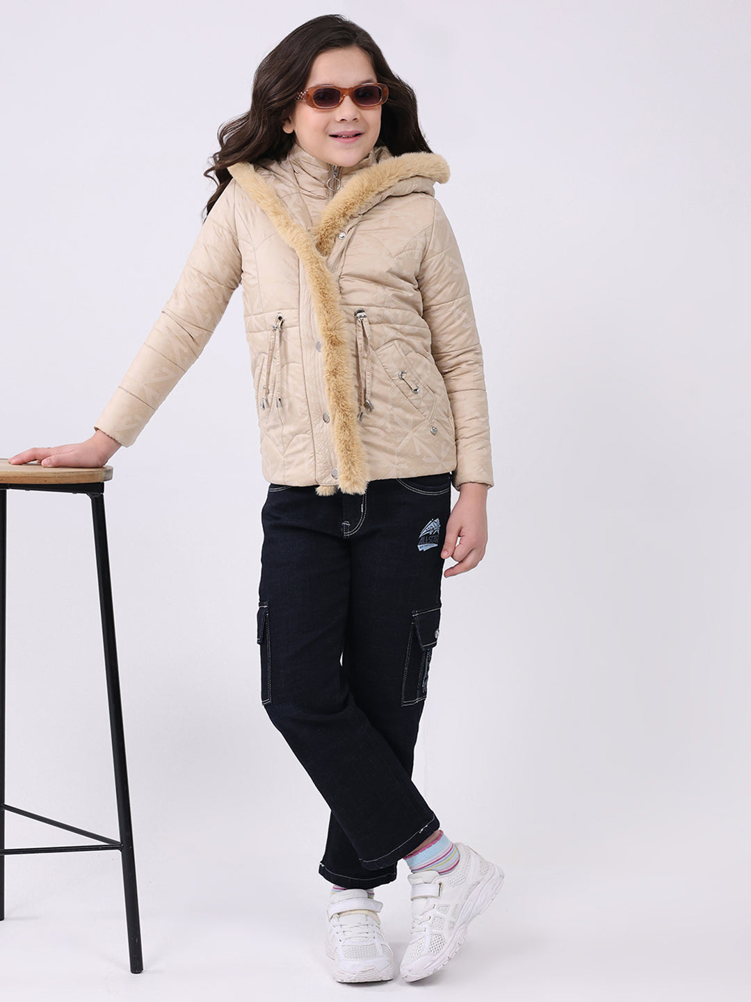 Girls Beige Solid Hooded Full Sleeve Jacket