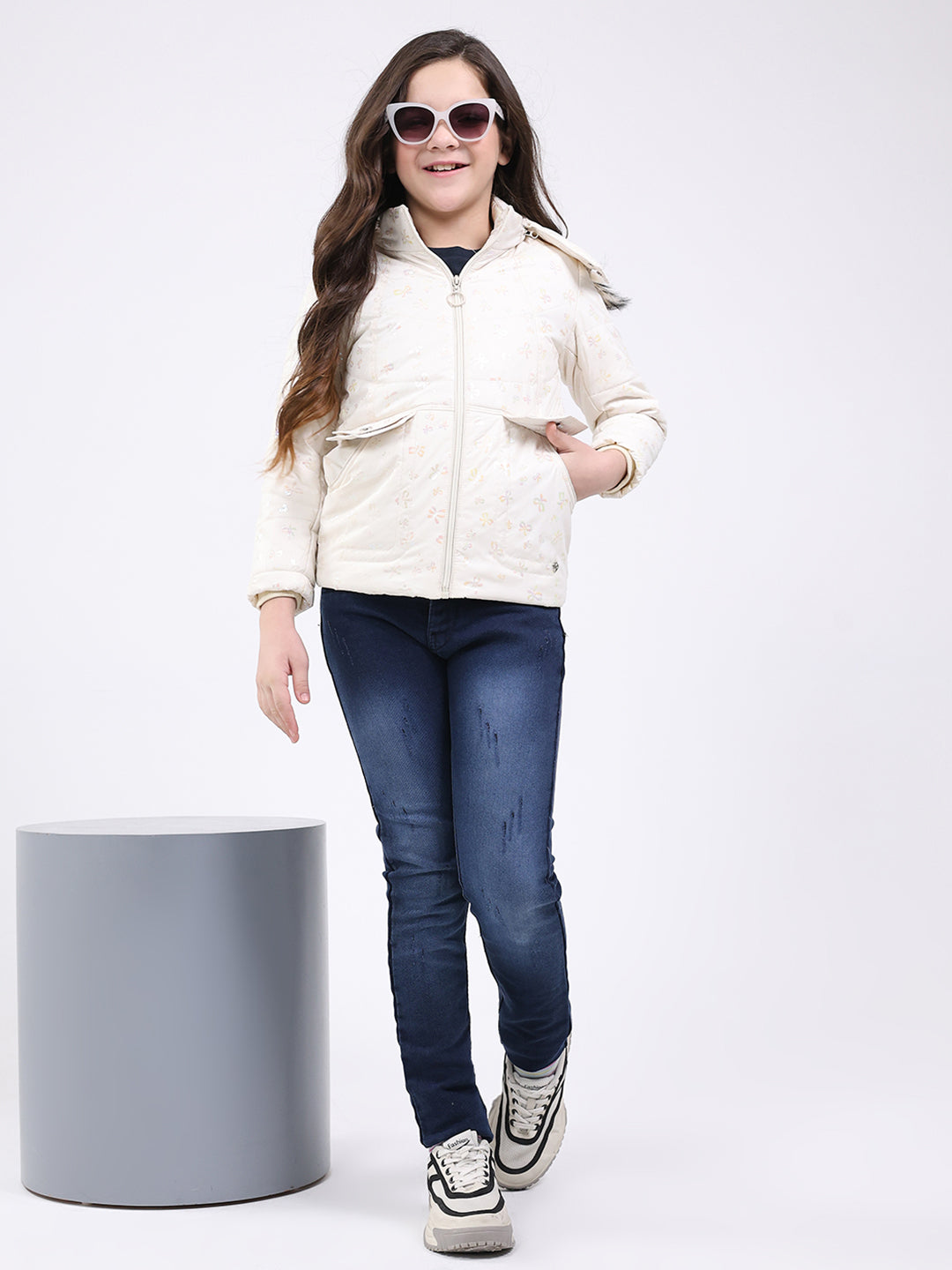 Girls Beige Printed Hooded Full Sleeve Jacket