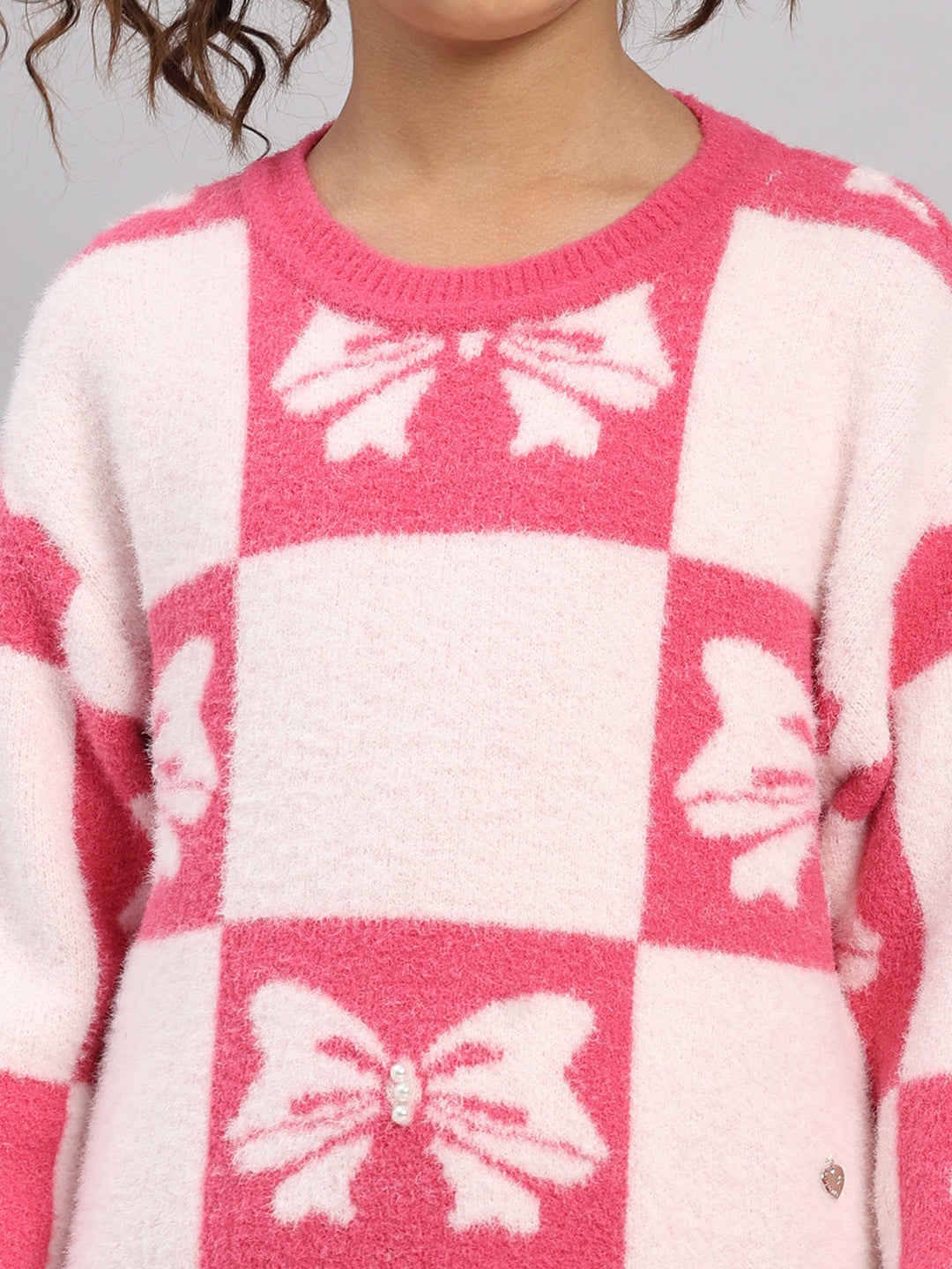 Girls Pink Embroidered Round Neck Full Sleeve Pullover