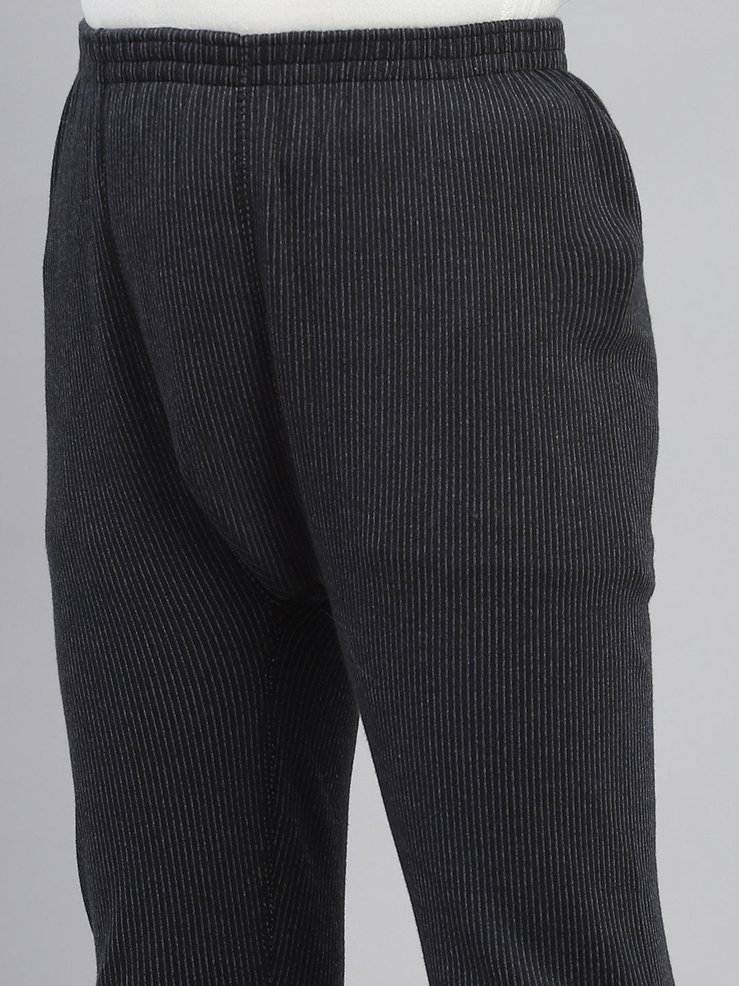 Boys Black Solid Thermal Lower