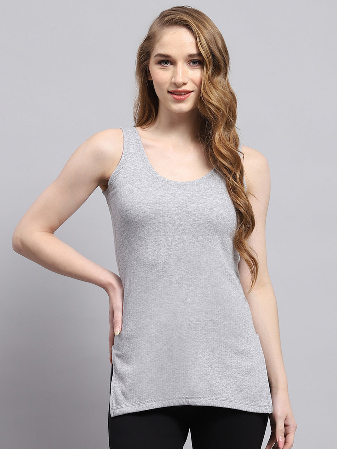 Women Grey Solid Round Neck Sleeveless Thermal Vest