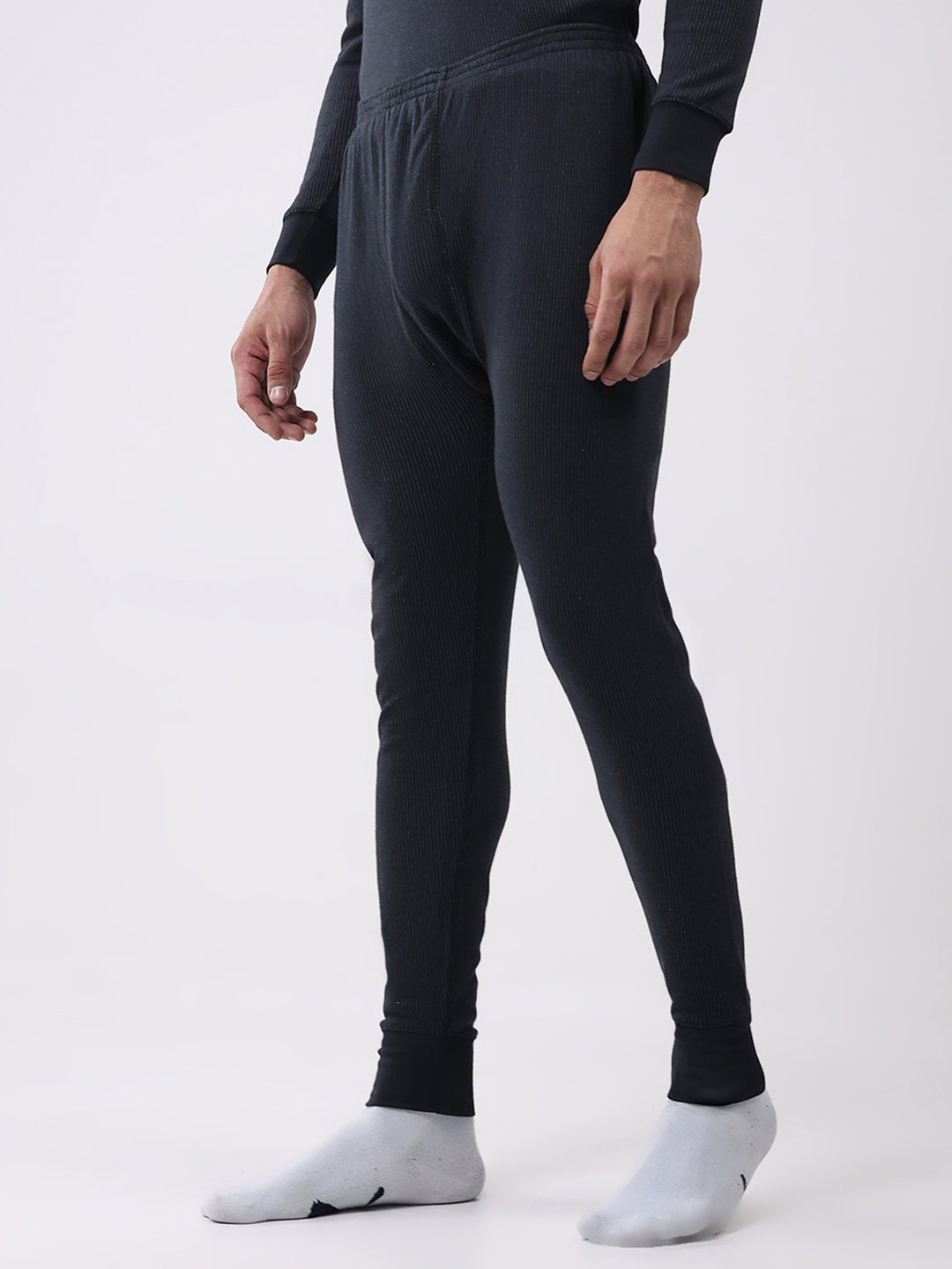 Men Black Solid Thermal Lower