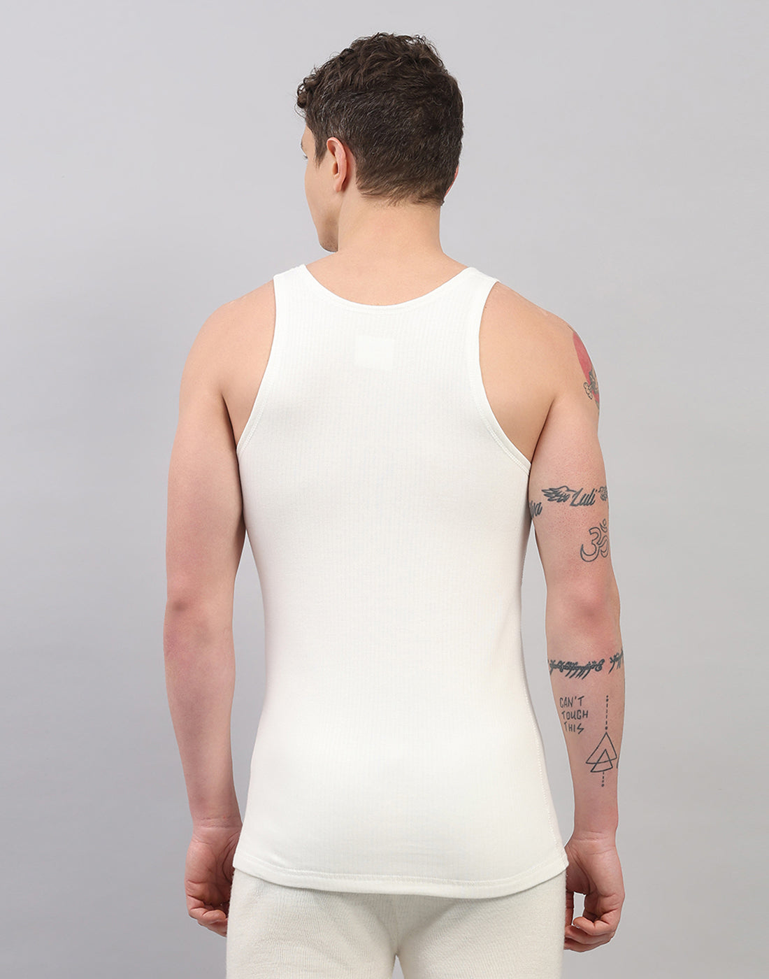 Men White Solid Round Neck Sleeveless Thermal Vest