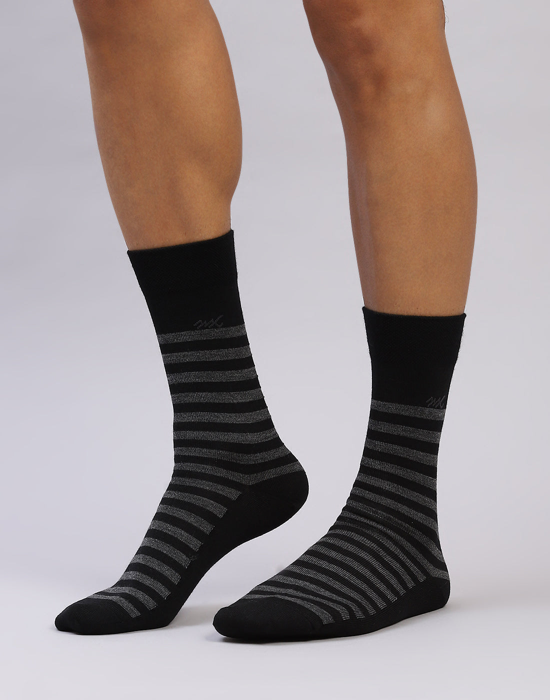 Men Cotton Blend Solid Calf Length Socks (1 Pair)