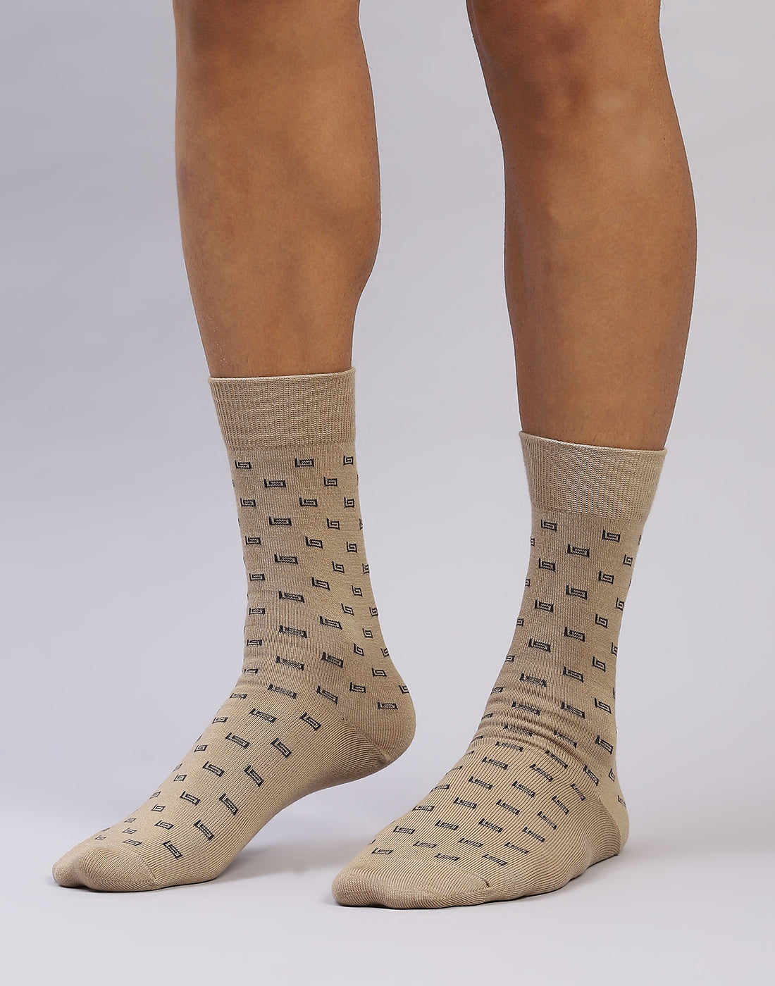 Men Cotton Blend Solid Calf Length Socks (1 Pair)