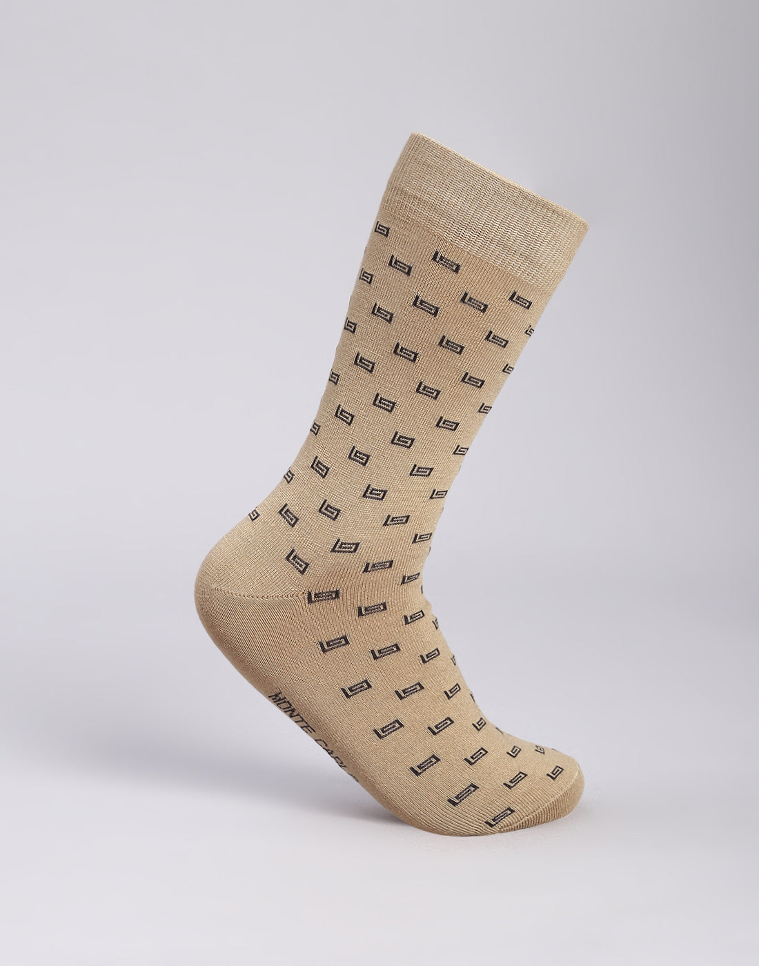 Men Cotton Blend Solid Calf Length Socks (1 Pair)