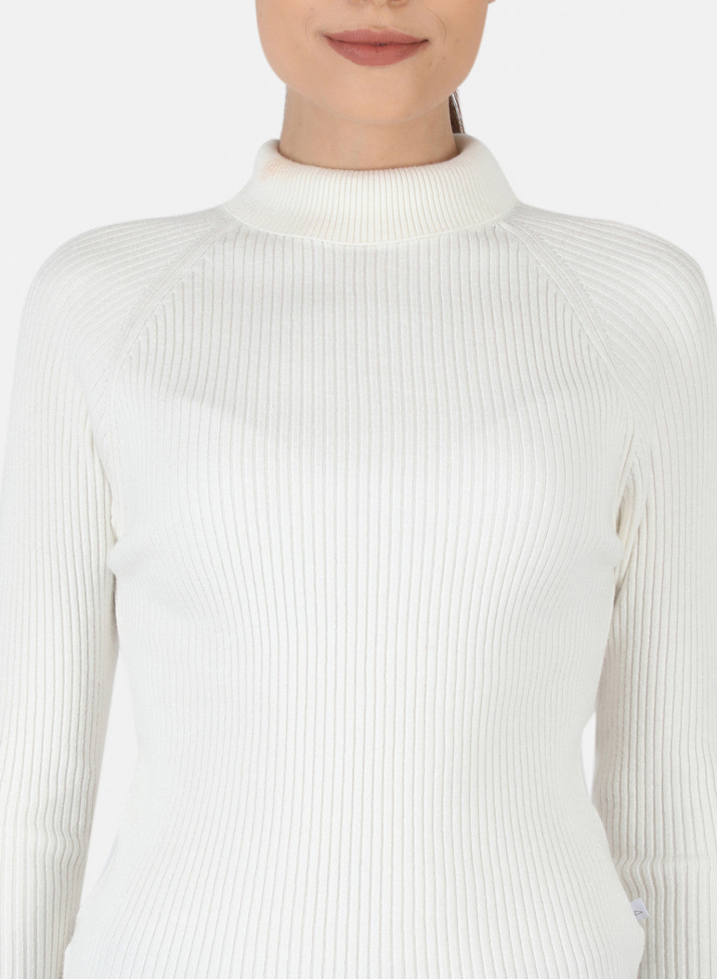 Women White Solid Sceavy