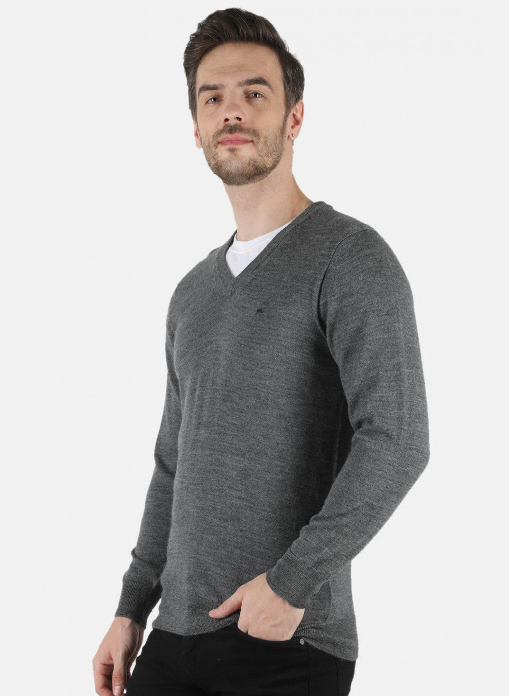 Men Grey Solid Pullover