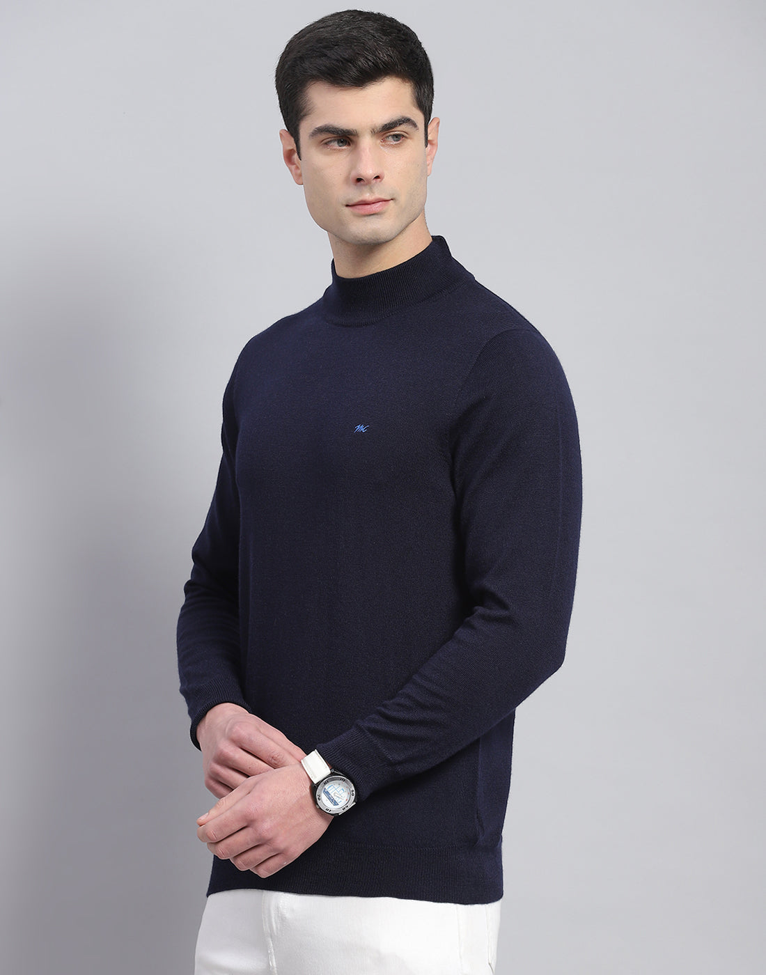 Men Navy Blue Solid T Neck Full Sleeve Pullover
