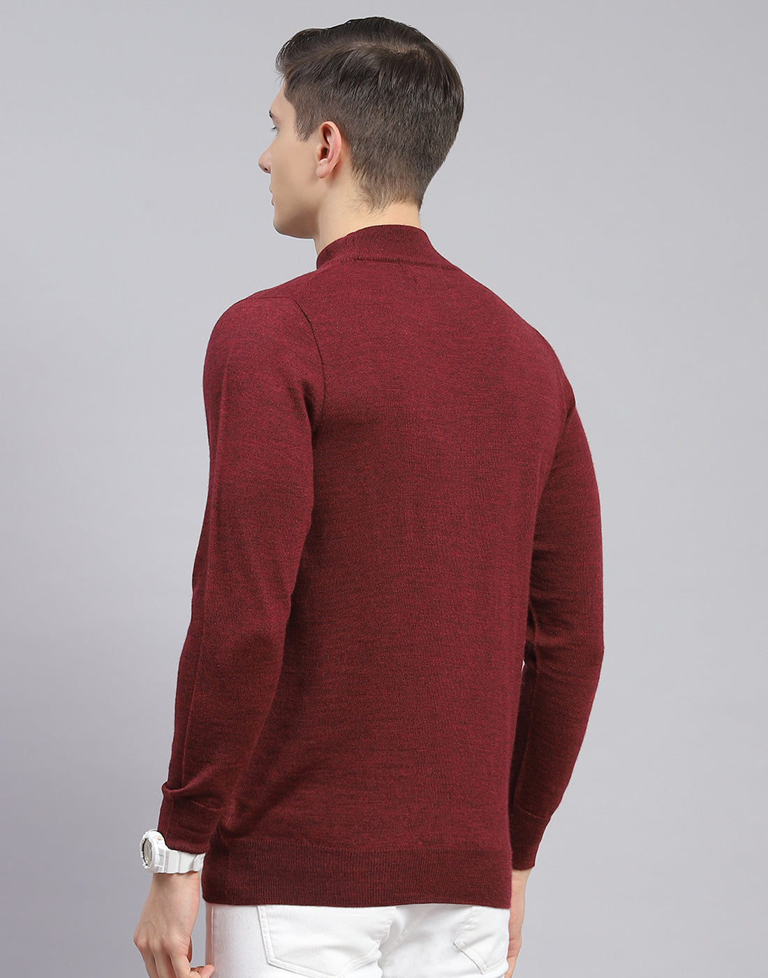 Men Maroon Solid T Neck Full Sleeve Sweater