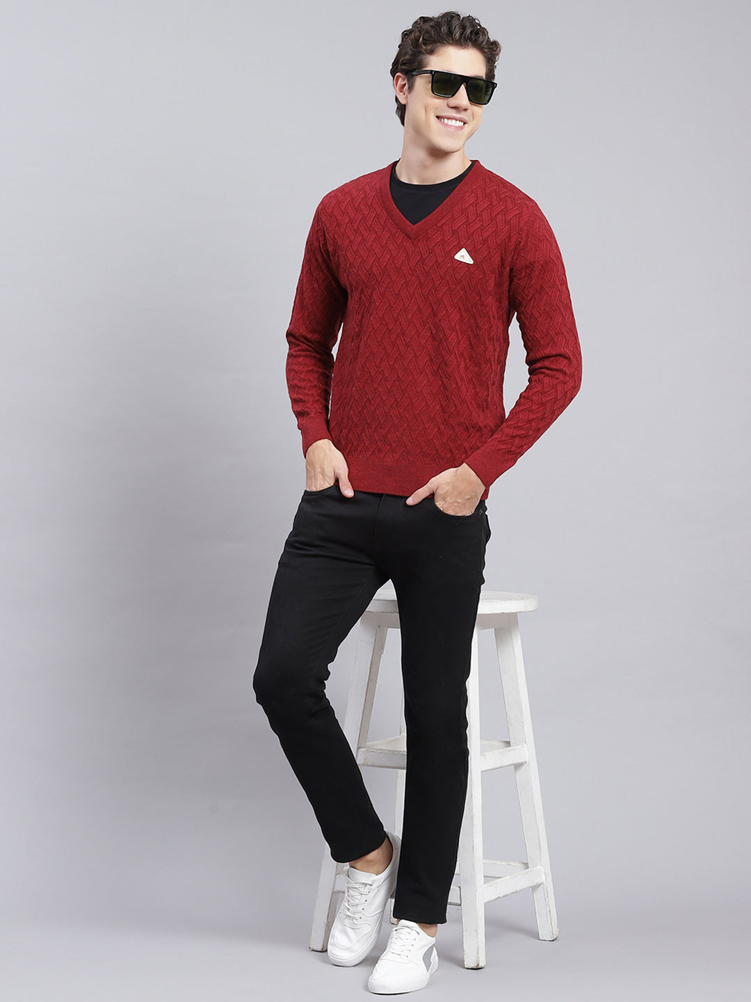 Men Maroon Self Design Wool blend Pullover