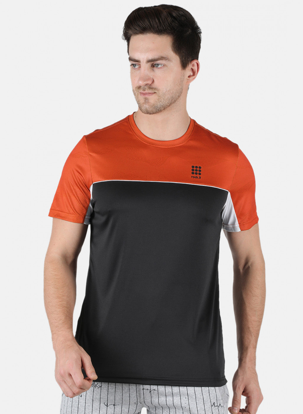 Rock.it Men Black Self Design Round Neck T-Shirt