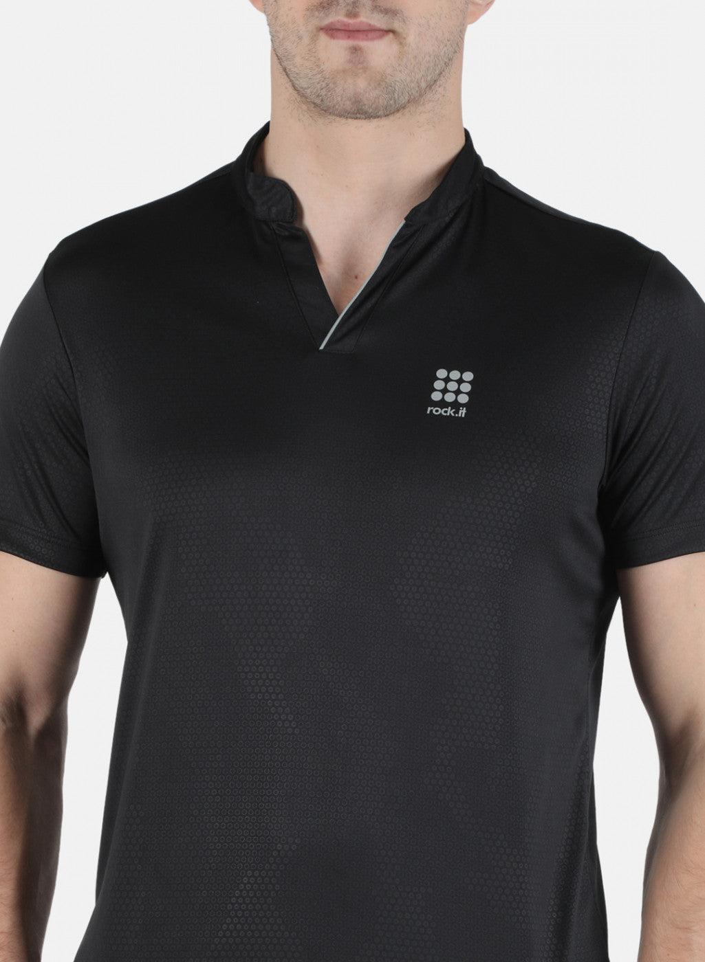 Rock.it Men Black Self Design Collar T-Shirt