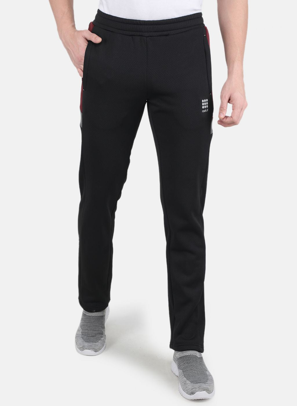 Rock.it Men Black Smart Fit Track Pant