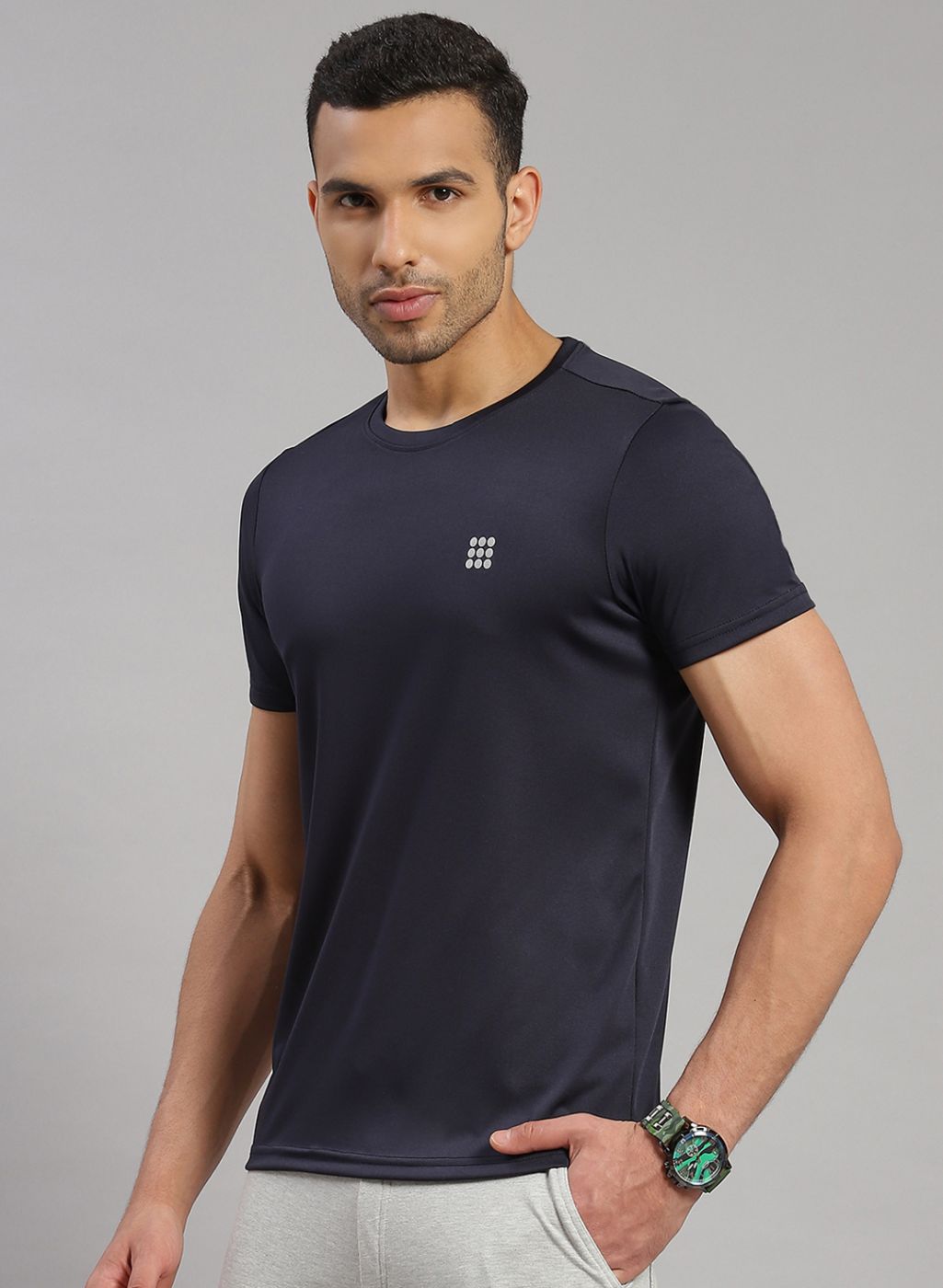 Rock.it Men Navy Blue Solid T-Shirt