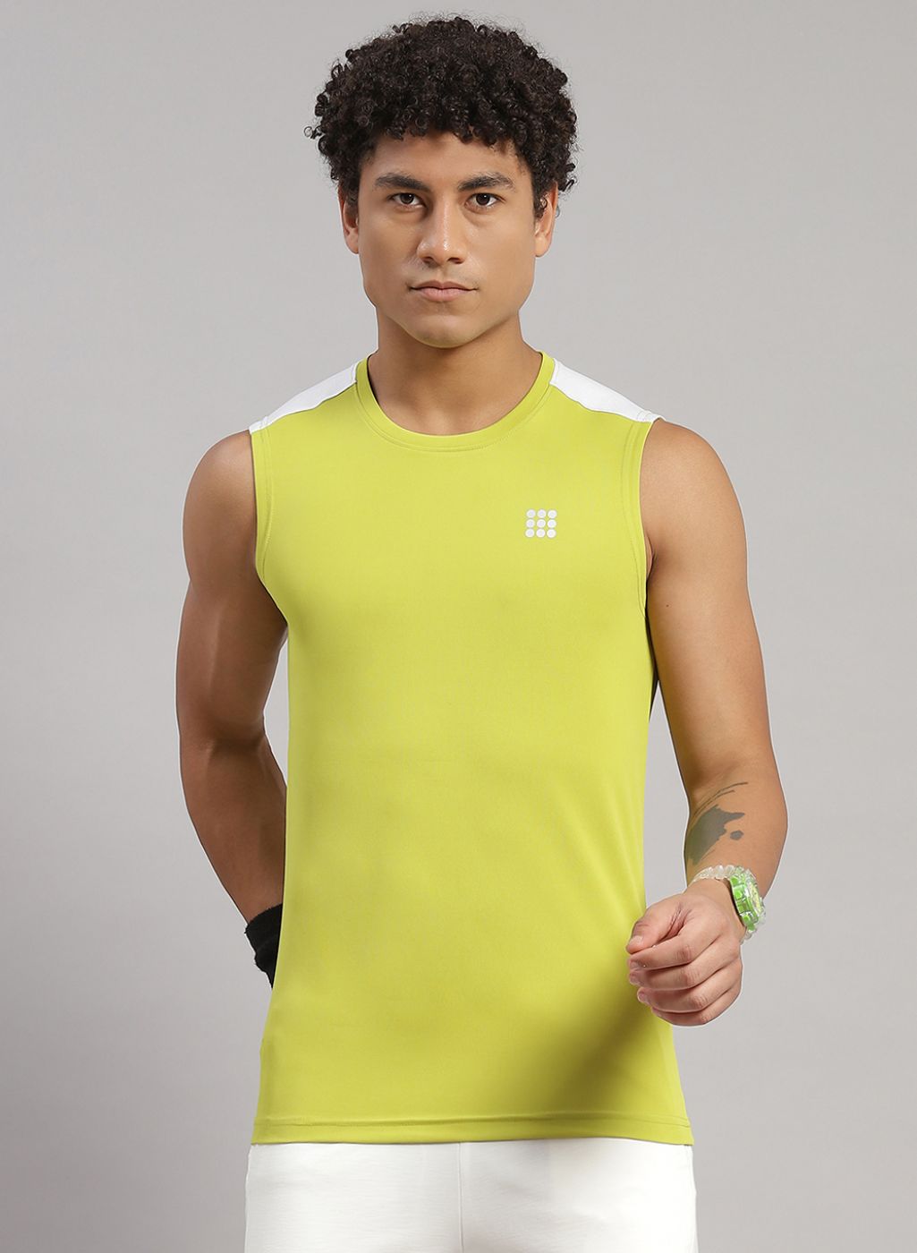 Rock.it Men Green Solid T-Shirt