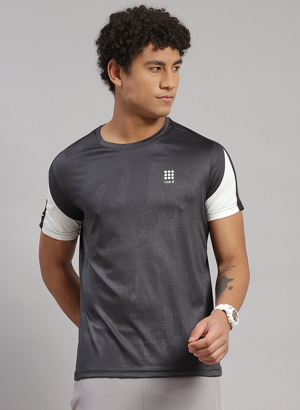 Rock.it Men Grey Solid T-Shirt