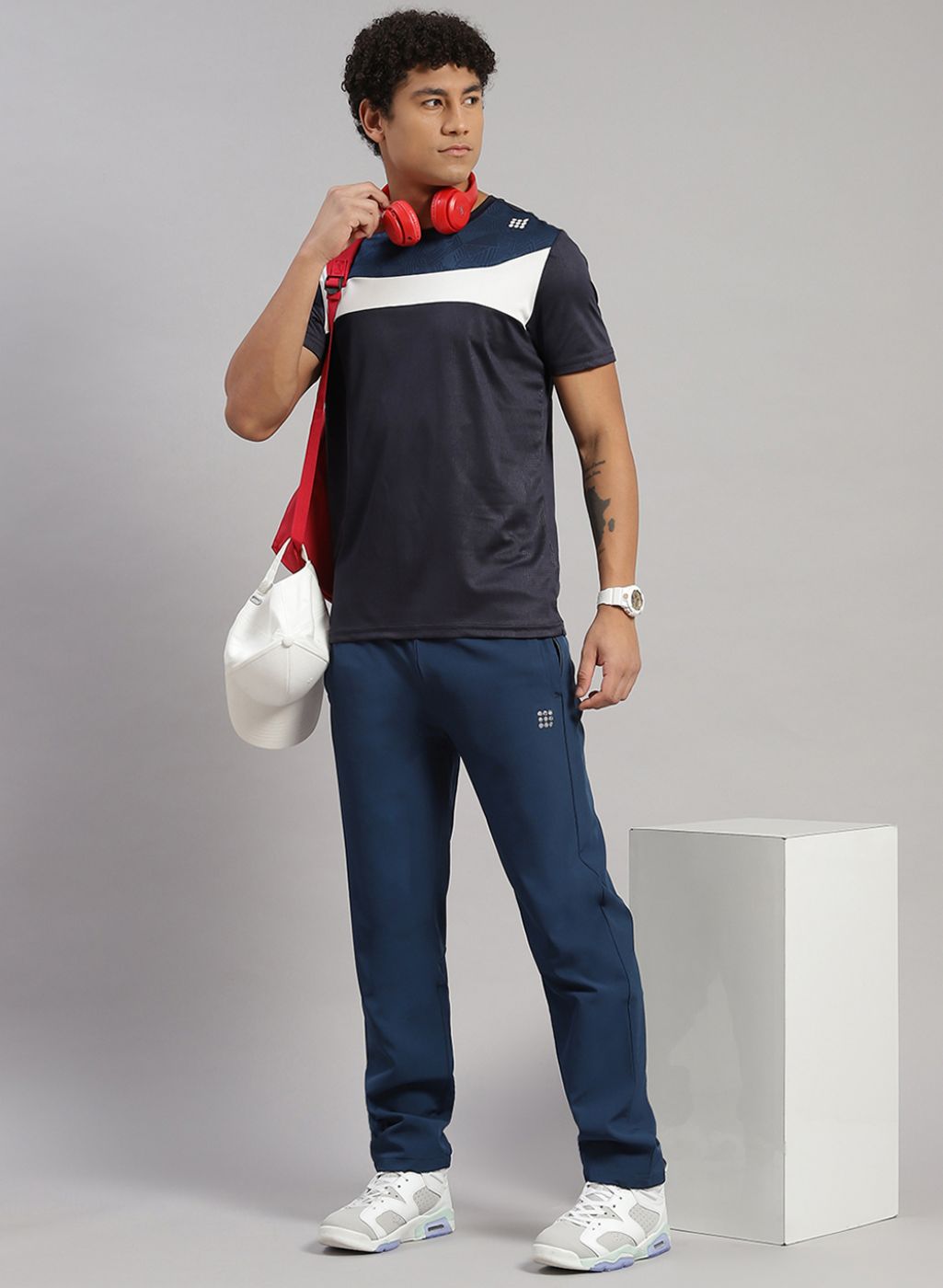 Rock.it Men Grey Solid T-Shirt