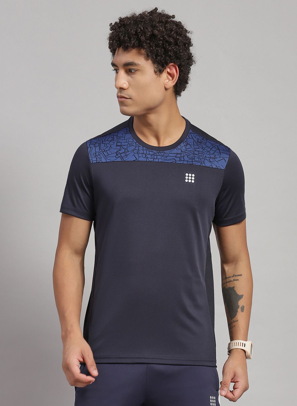 Rock.it Men Navy Blue Solid T-Shirt