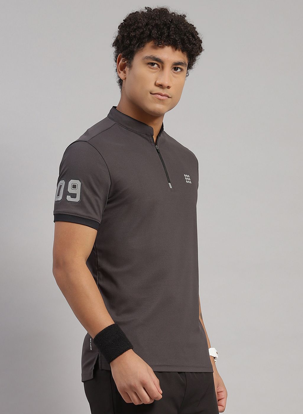 Rock.it Men Blue Solid T-Shirt