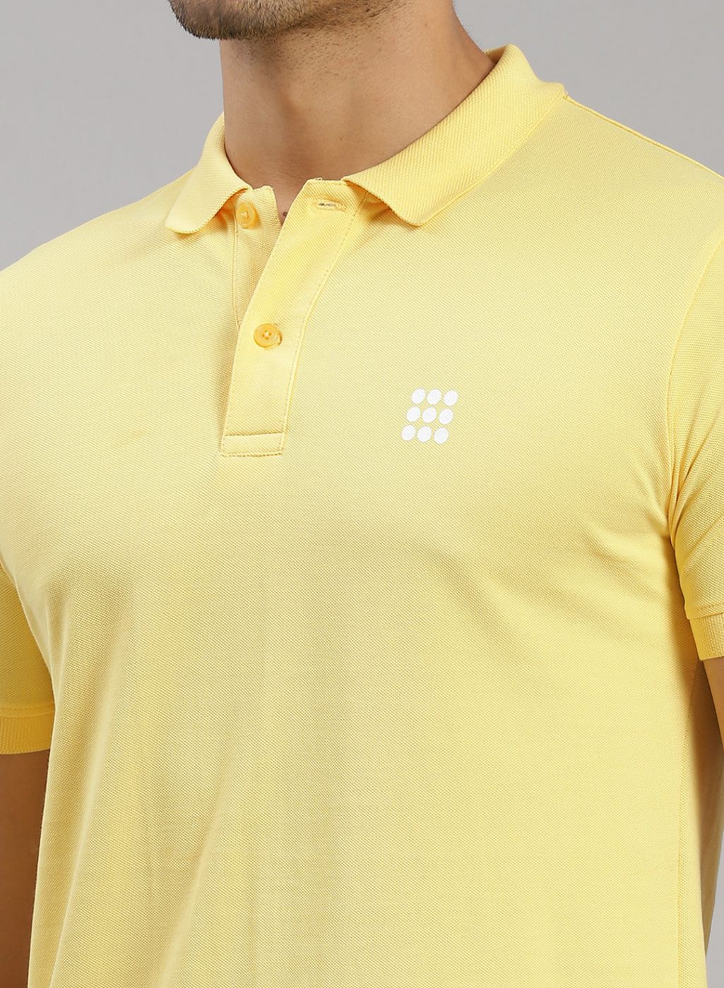 Rock.it Men Yellow Solid T-Shirt