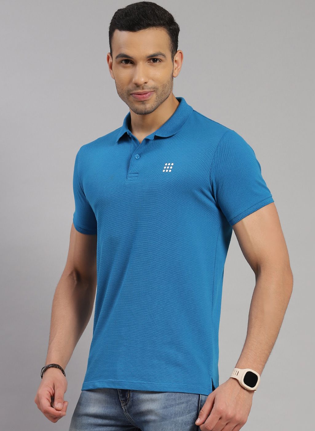 Rock.it Men Turquoise Blue Solid T-Shirt