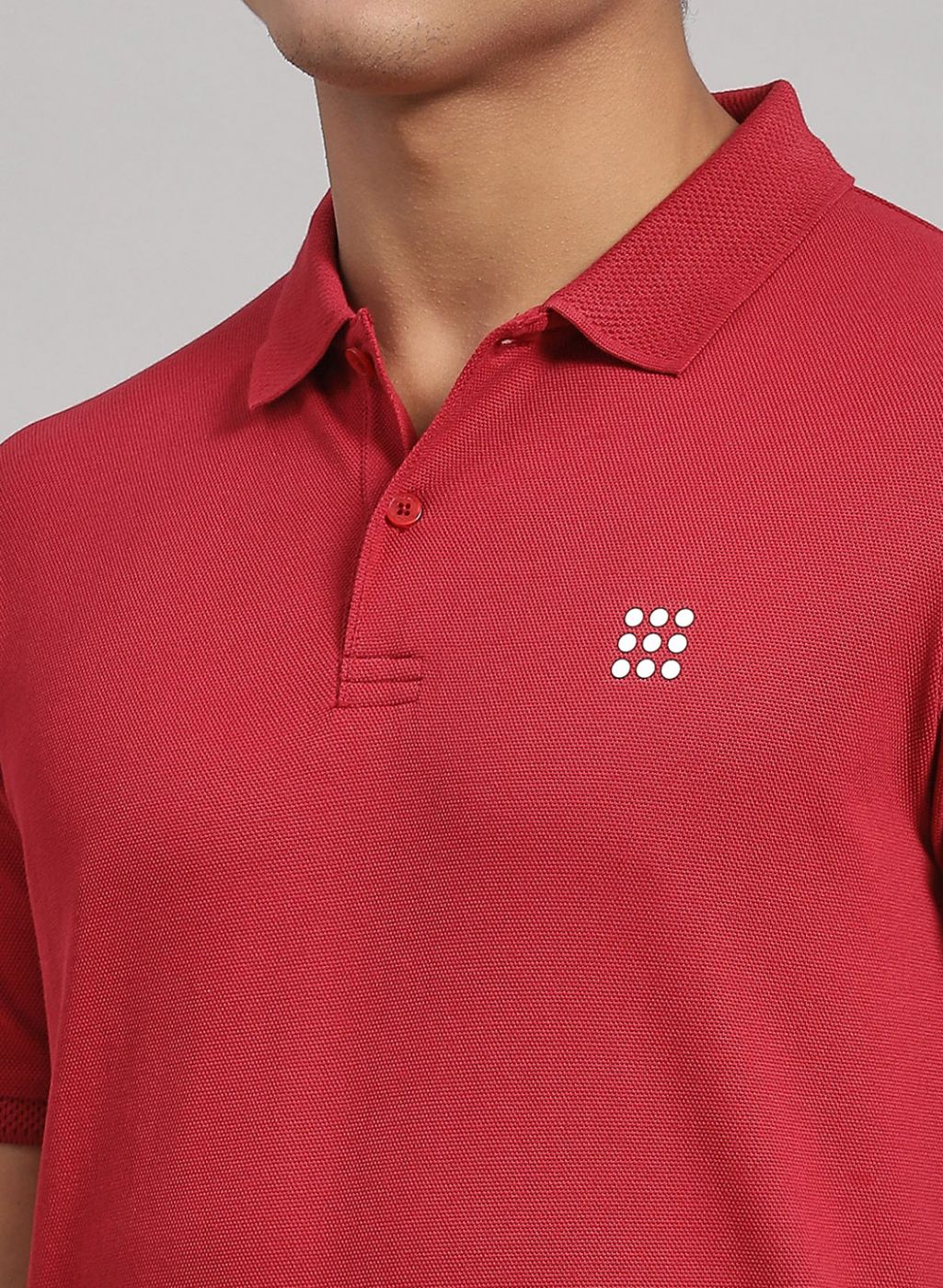 Rock.it Men Maroon Solid T-Shirt