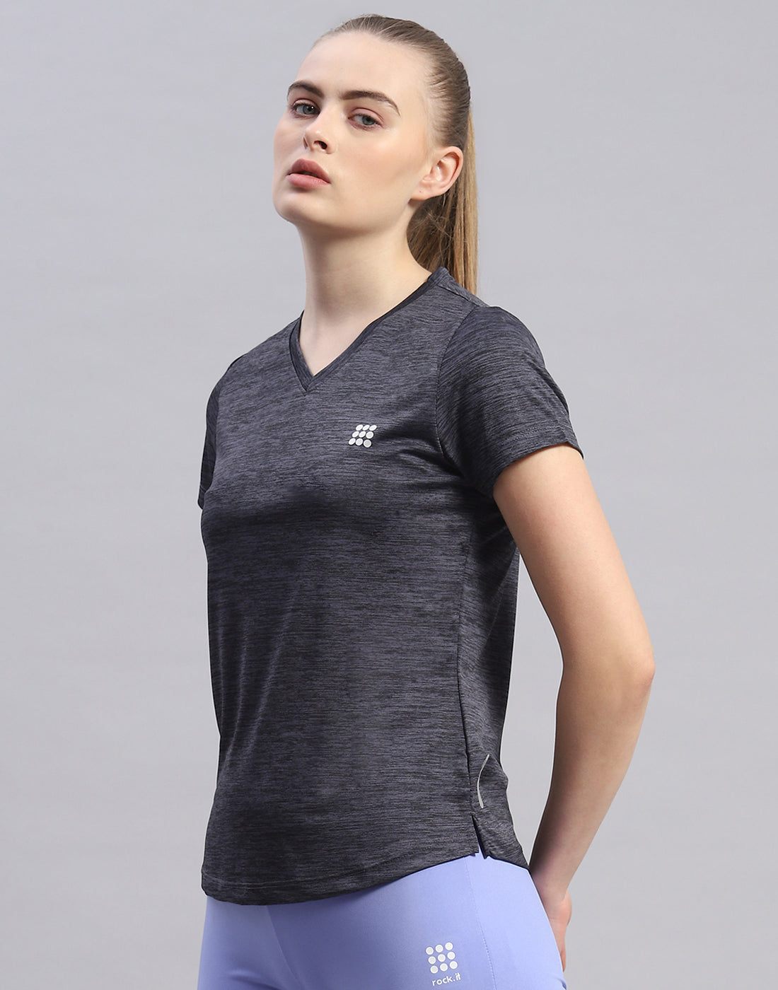 Rock.it Women Black Solid V Neck Half Sleeve Top