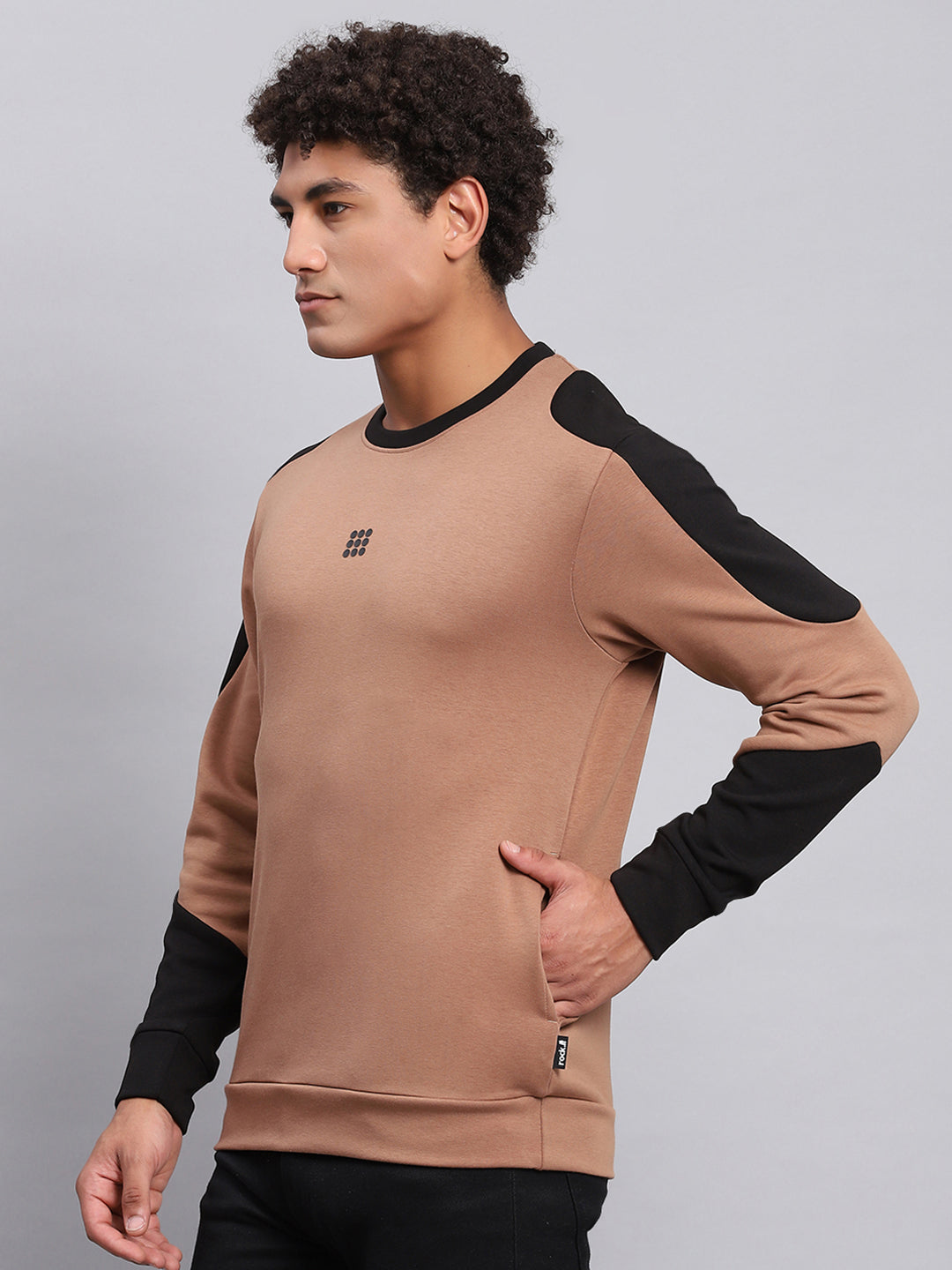 Rock.it Men Brown Solid Round Neck Full Sleeve Sweatshirt