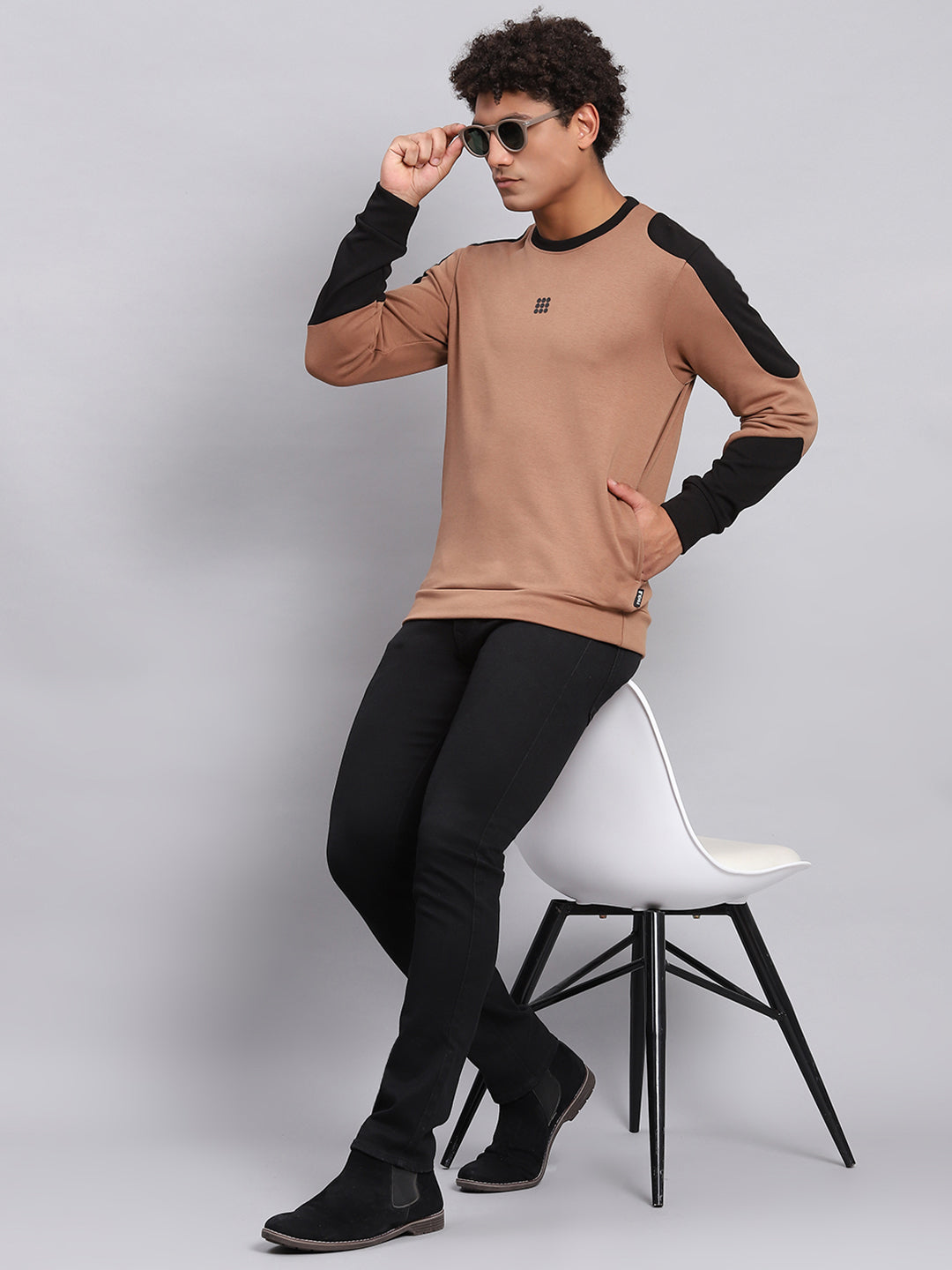 Rock.it Men Brown Solid Round Neck Full Sleeve Sweatshirt