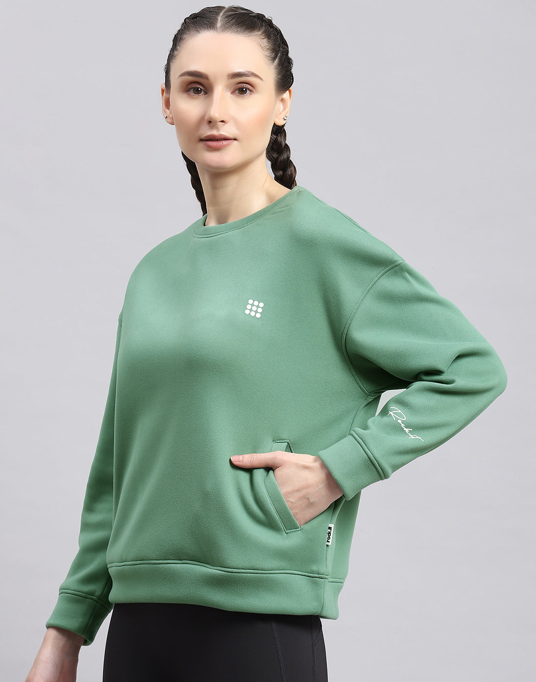 Rock.it Women Green Solid Round Neck Full Sleeve Sweatshirt