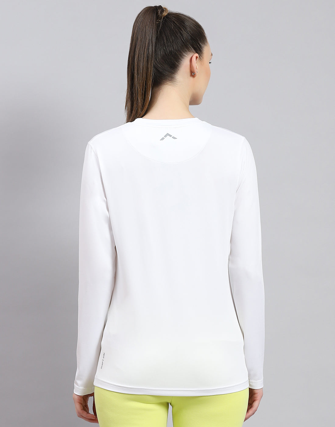 Rock.it Women White Solid Round Neck Full Sleeve Top