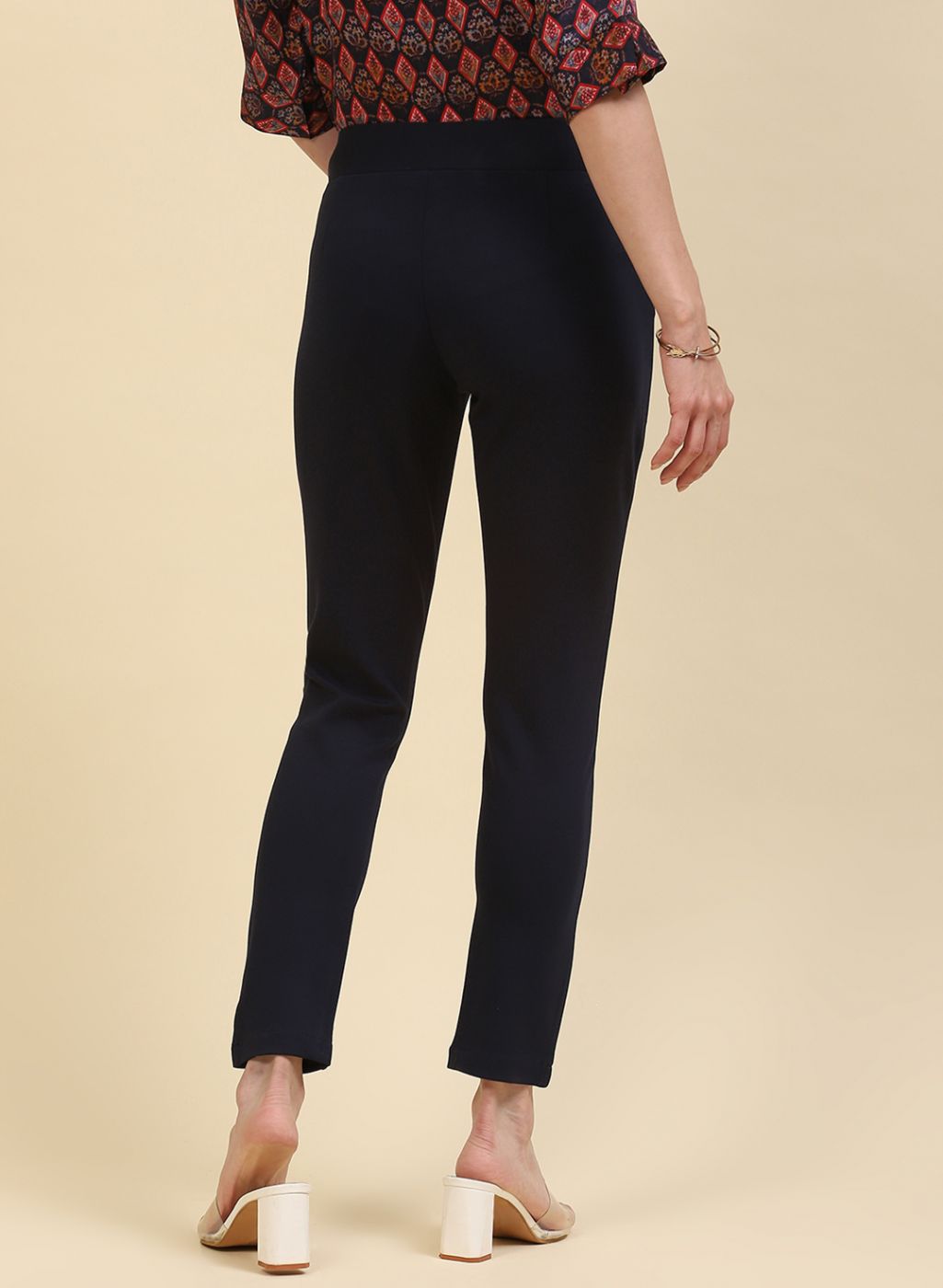 Women NAvy Blue Plain Jegging