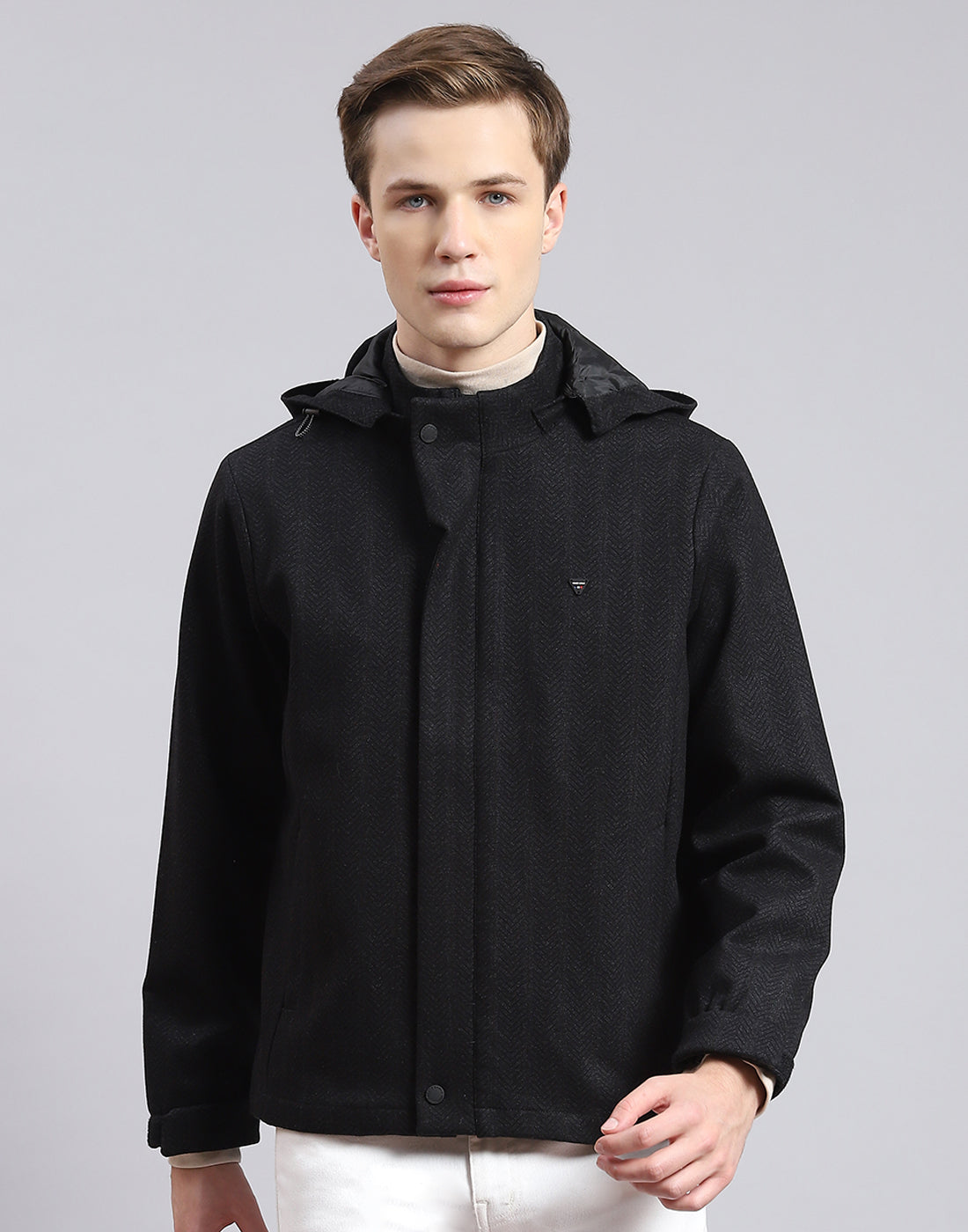 Men Black Solid Hooded Full Sleeve Jacket