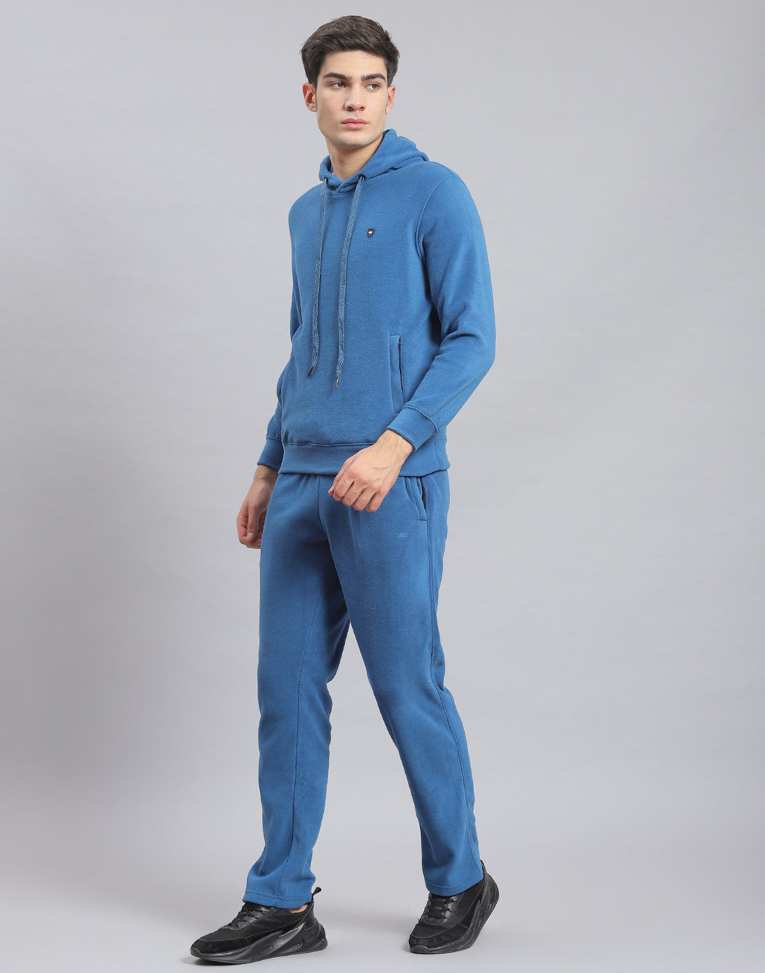 Men Blue Solid Hooded Full Sleeve Tracksuit